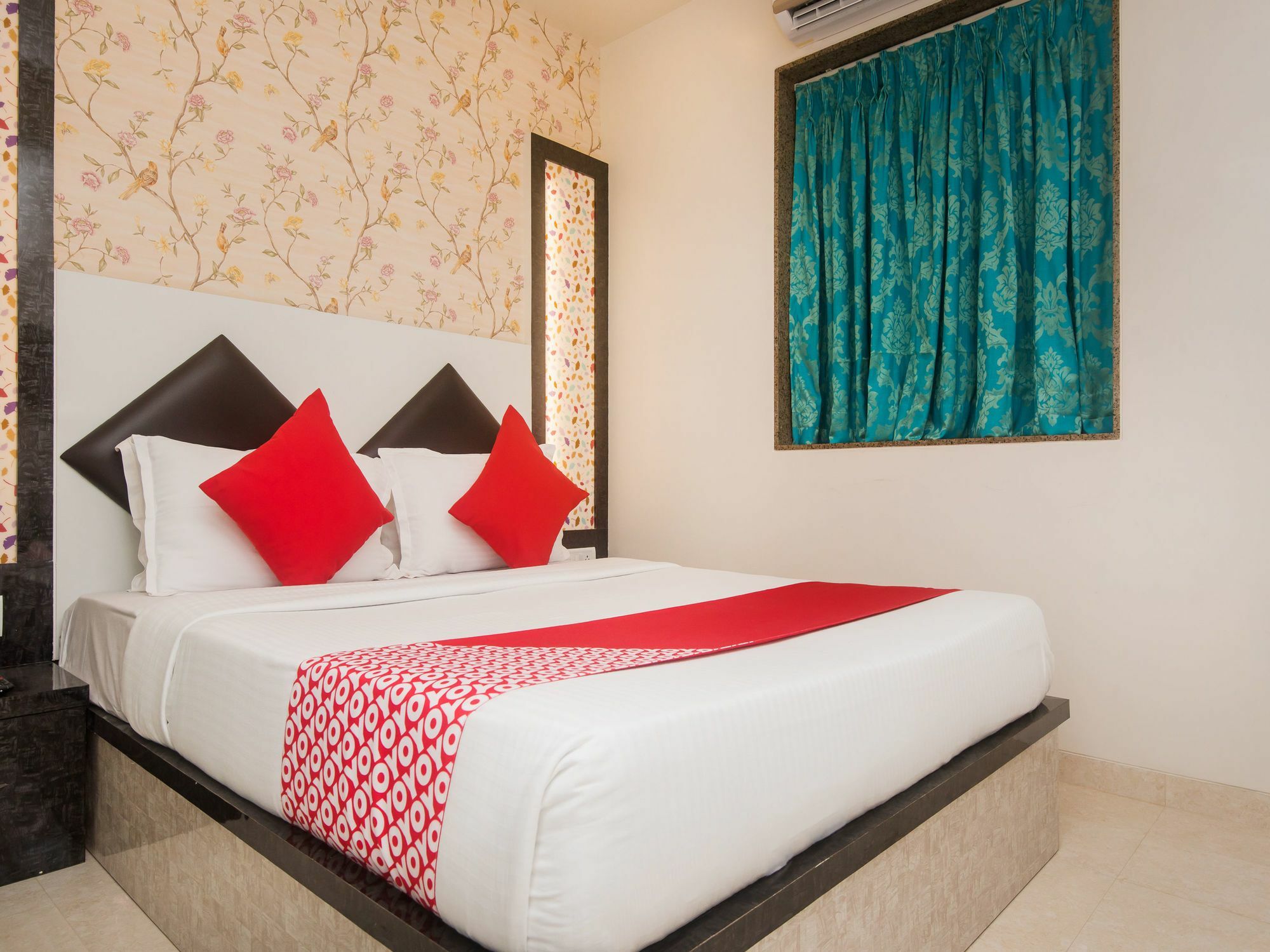 Fabexpress Veera Residency Hotell Mumbai Exteriör bild